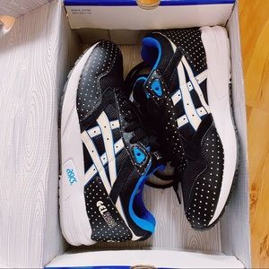 Asics gel saga sneakers